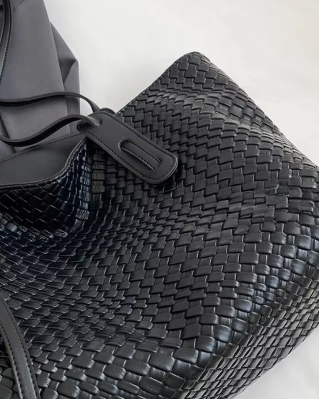 Cameron Tote flat lay | Baby Bag by Remmii