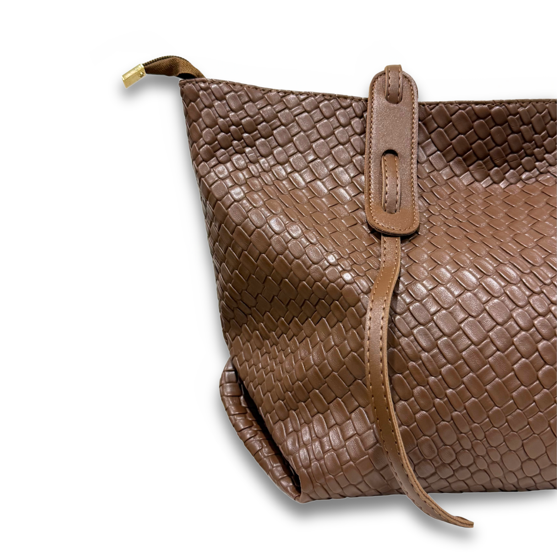 Cameron Tote close up | Baby Bag by Remmii